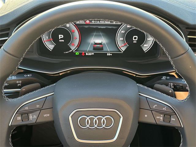 new 2025 Audi Q7 car, priced at $77,580