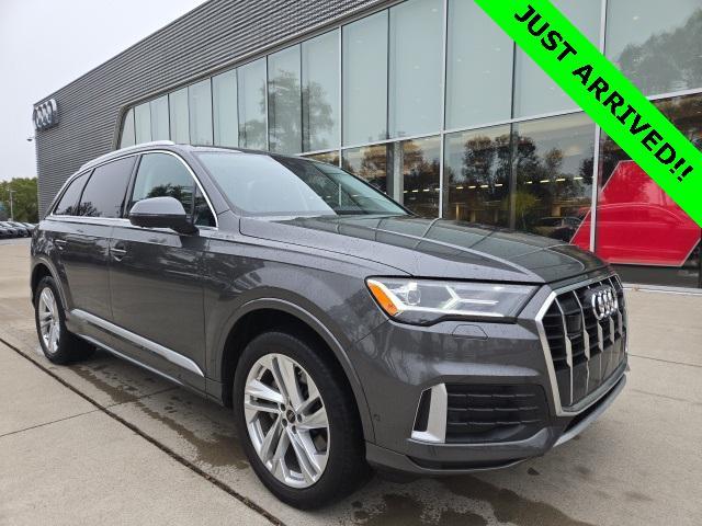 used 2023 Audi Q7 car, priced at $37,900