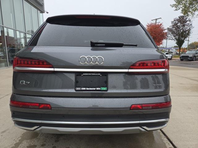 used 2023 Audi Q7 car, priced at $37,900