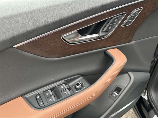 used 2025 Audi Q7 car, priced at $63,800