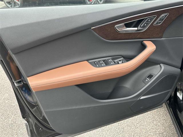 used 2025 Audi Q7 car, priced at $63,800