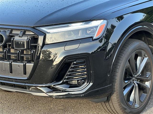 used 2025 Audi Q7 car, priced at $62,300