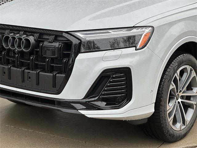 used 2025 Audi Q7 car, priced at $60,400