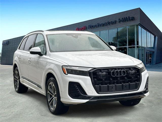 used 2025 Audi Q7 car, priced at $60,400