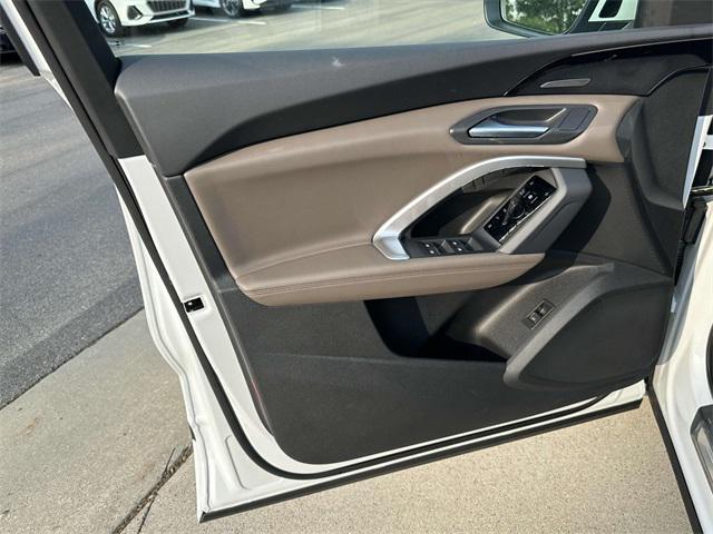 new 2025 Audi Q5 car, priced at $61,300