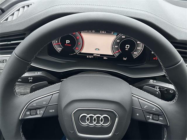 new 2025 Audi Q7 car, priced at $77,525