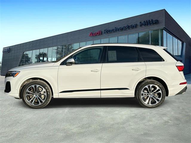 used 2025 Audi Q7 car, priced at $61,900