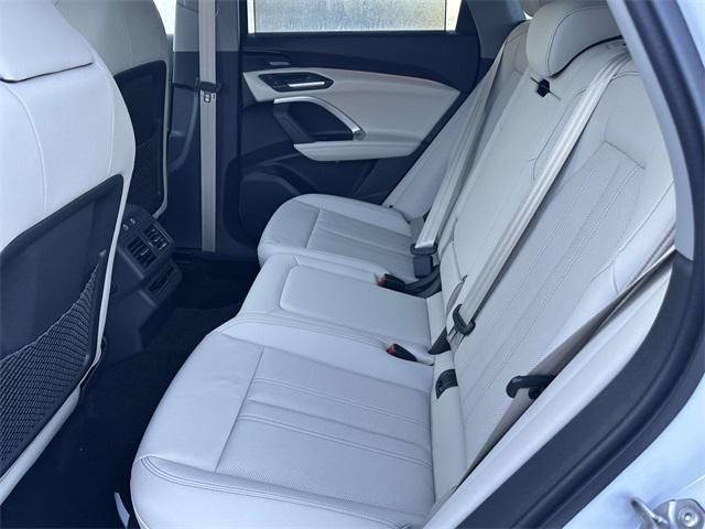 new 2025 Audi Q5 car, priced at $59,900