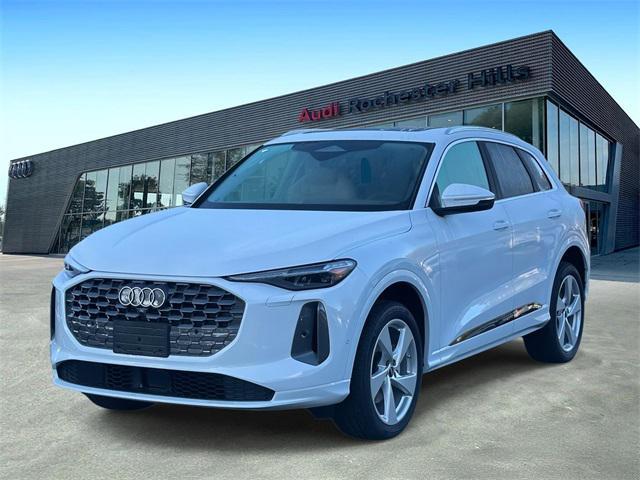 new 2025 Audi Q5 car, priced at $59,900