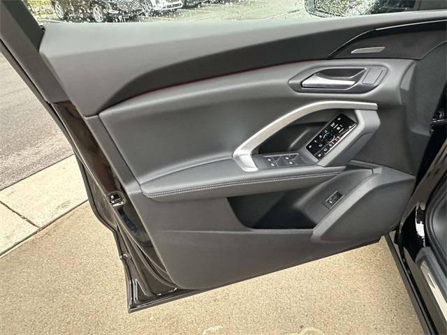 new 2025 Audi Q5 car, priced at $60,000