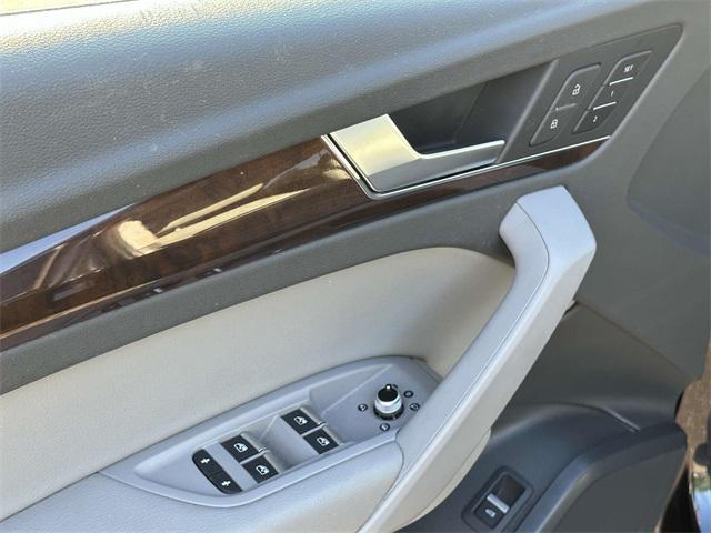 used 2020 Audi Q5 car, priced at $21,900