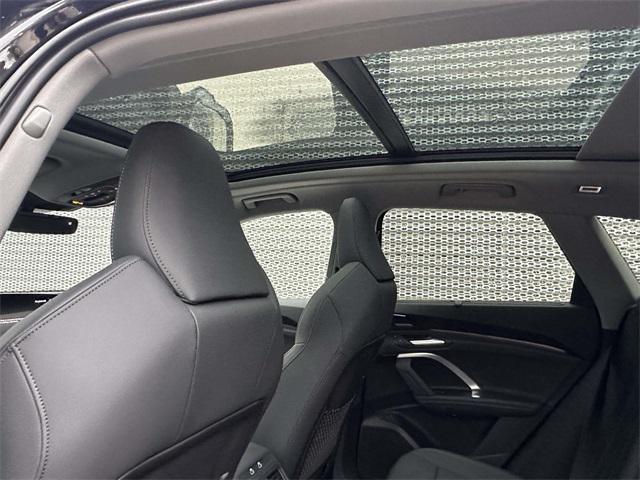 new 2025 Audi Q5 car, priced at $60,000