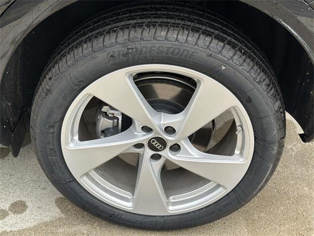 new 2025 Audi Q5 car, priced at $60,000