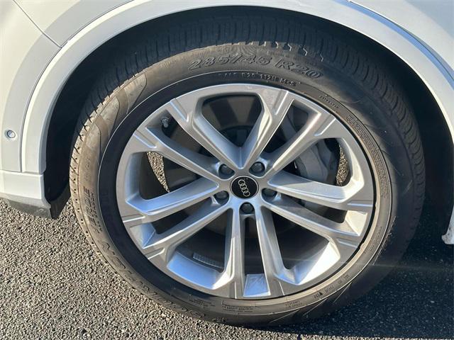 used 2025 Audi Q7 car, priced at $63,500