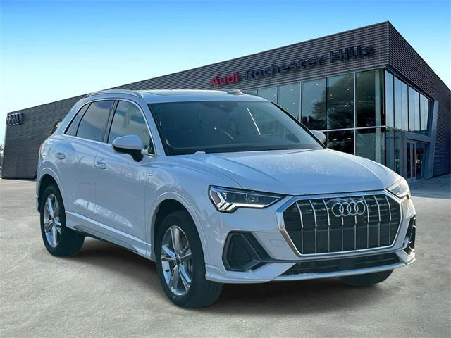 used 2024 Audi Q3 car, priced at $36,400