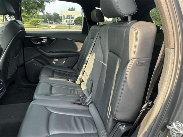 used 2023 Audi Q7 car, priced at $43,900