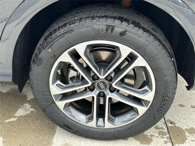new 2025 Audi Q5 car, priced at $59,110