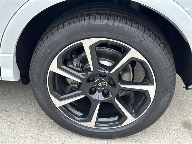 new 2025 Audi Q3 car, priced at $47,500