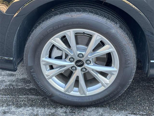 used 2025 Audi Q3 car, priced at $40,700