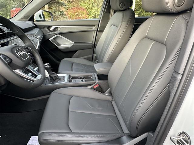 new 2025 Audi Q3 car, priced at $44,060