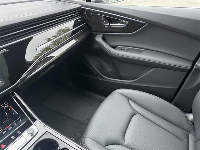 new 2025 Audi Q7 car, priced at $76,350