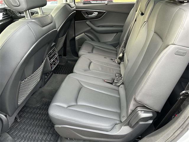used 2022 Audi Q7 car, priced at $47,500