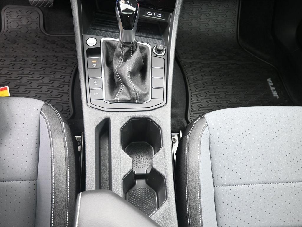 new 2025 Volkswagen Jetta car, priced at $28,000