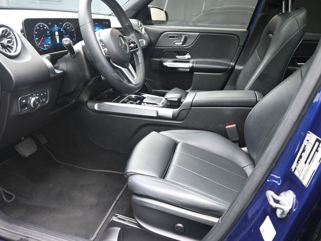 used 2021 Mercedes-Benz GLB 250 car, priced at $27,580