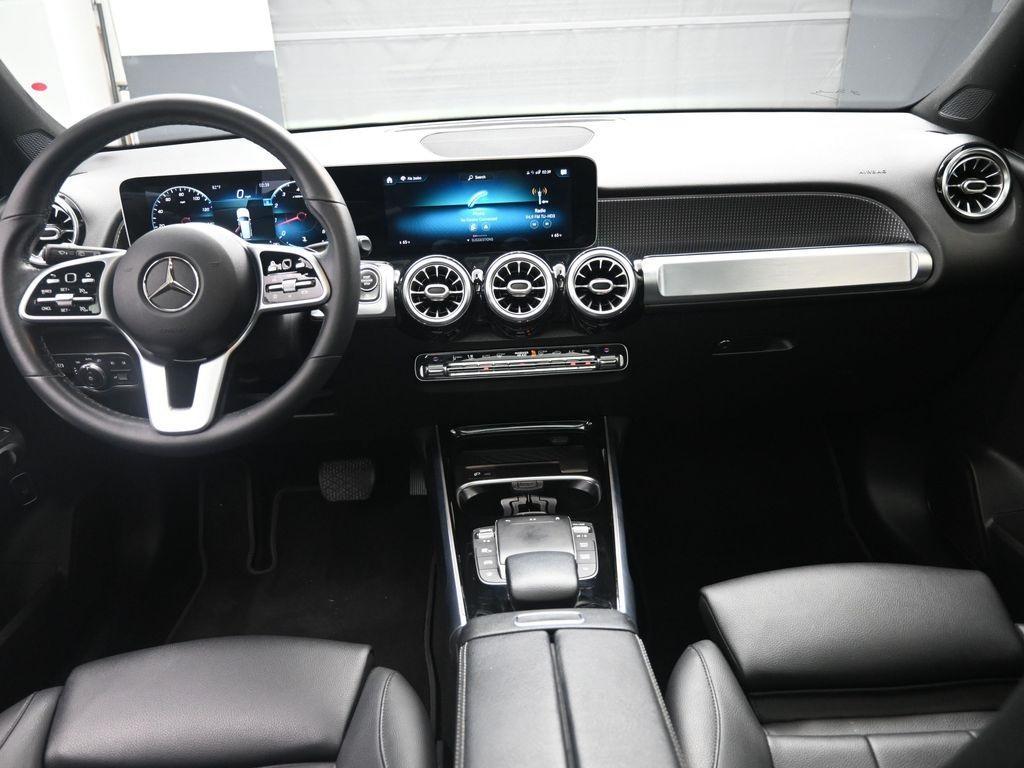 used 2021 Mercedes-Benz GLB 250 car, priced at $27,580