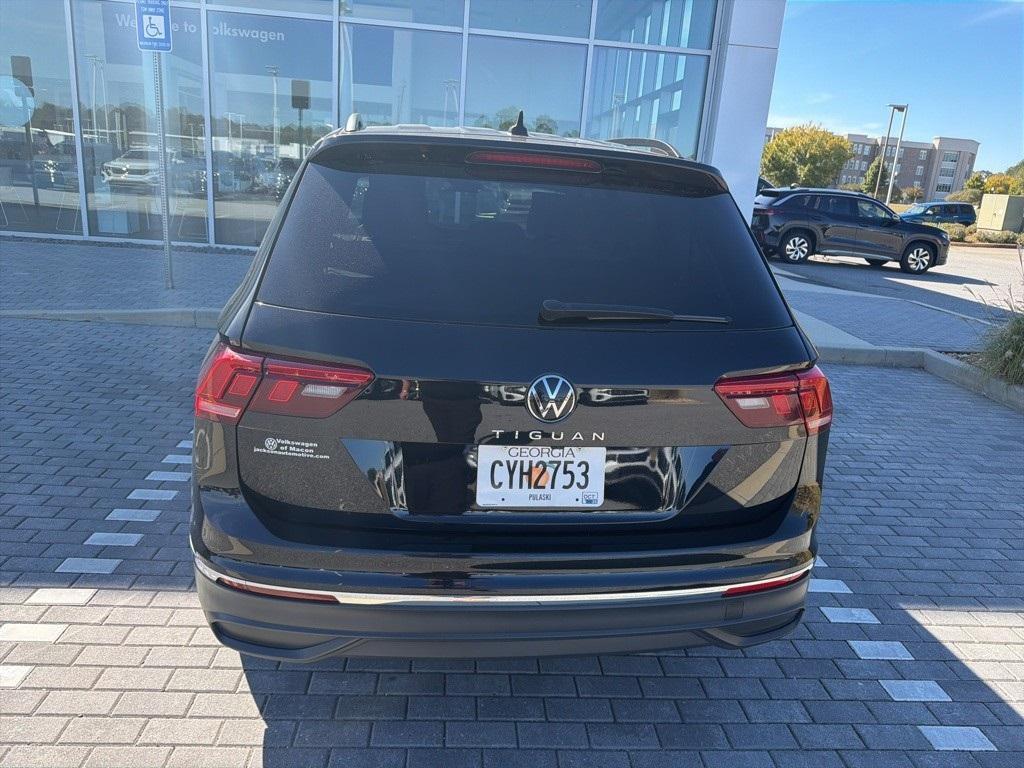 used 2024 Volkswagen Tiguan car