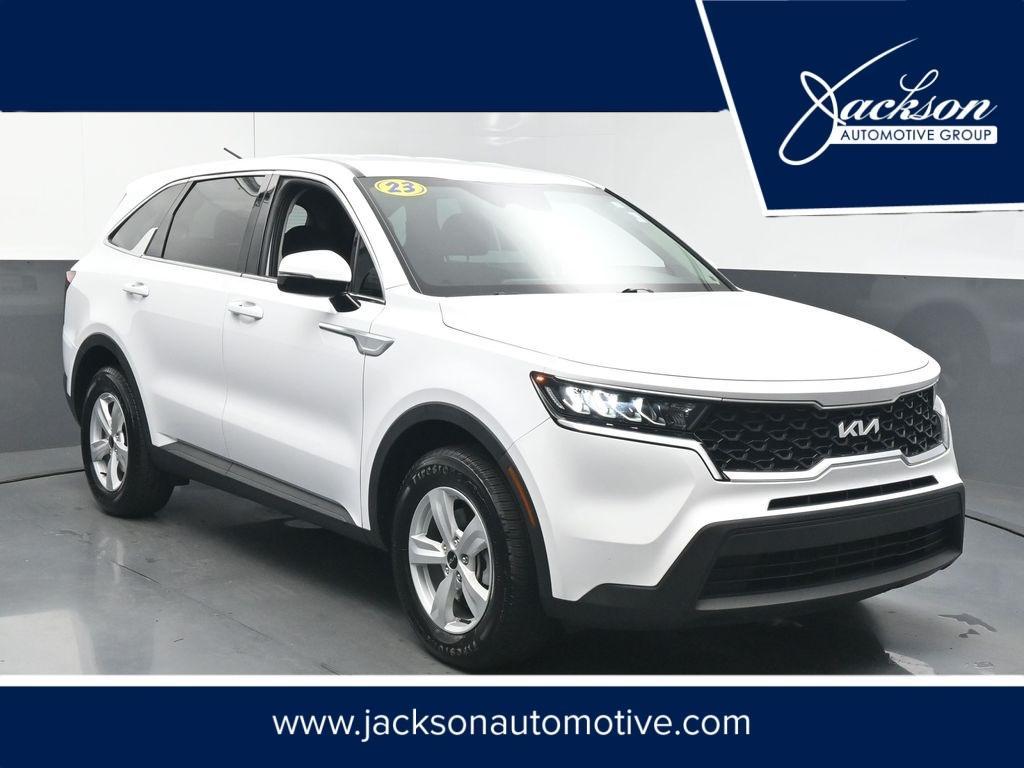 used 2023 Kia Sorento car, priced at $21,595