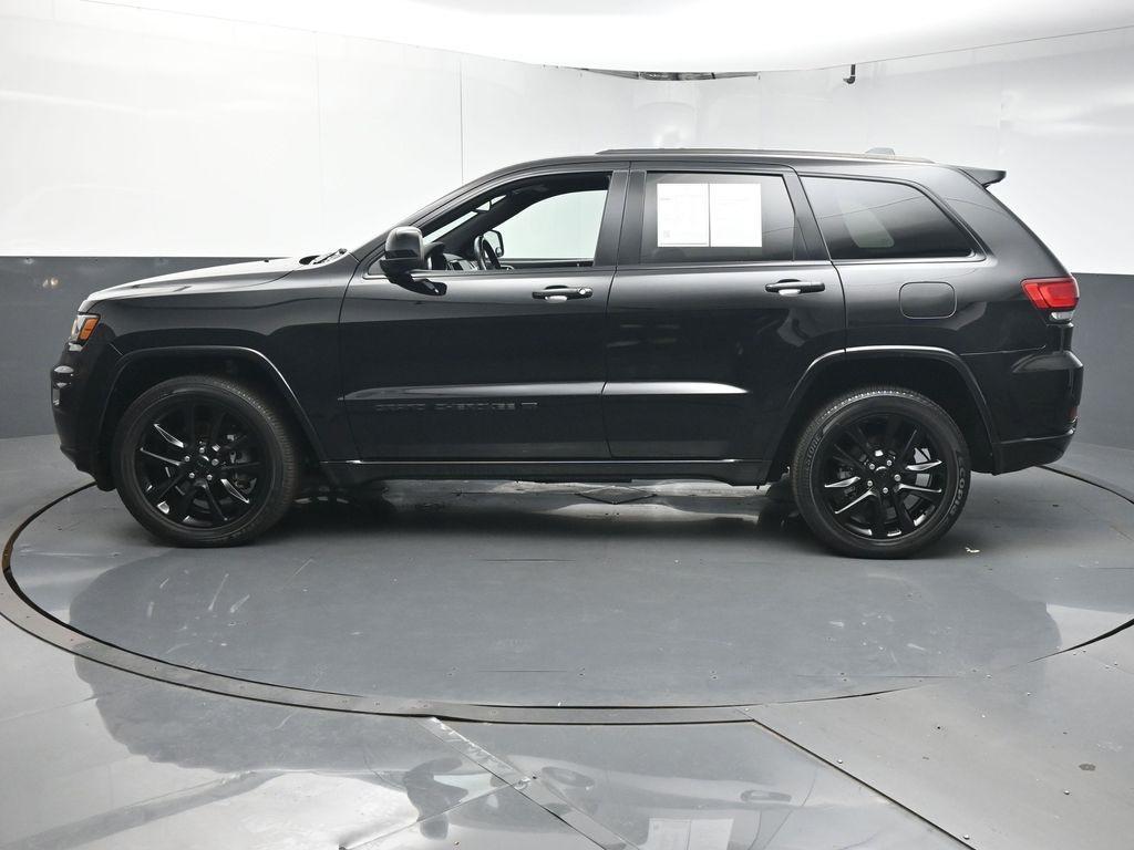 used 2022 Jeep Grand Cherokee WK car, priced at $27,785
