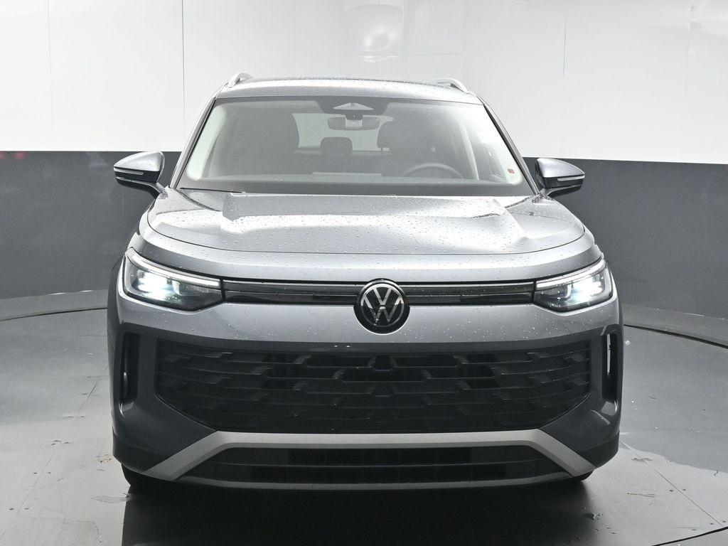 new 2025 Volkswagen Tiguan car, priced at $30,761