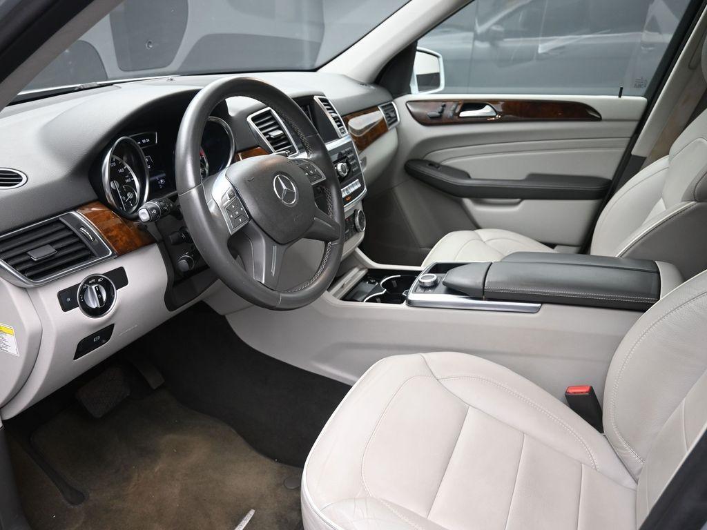 used 2013 Mercedes-Benz M-Class car, priced at $13,048