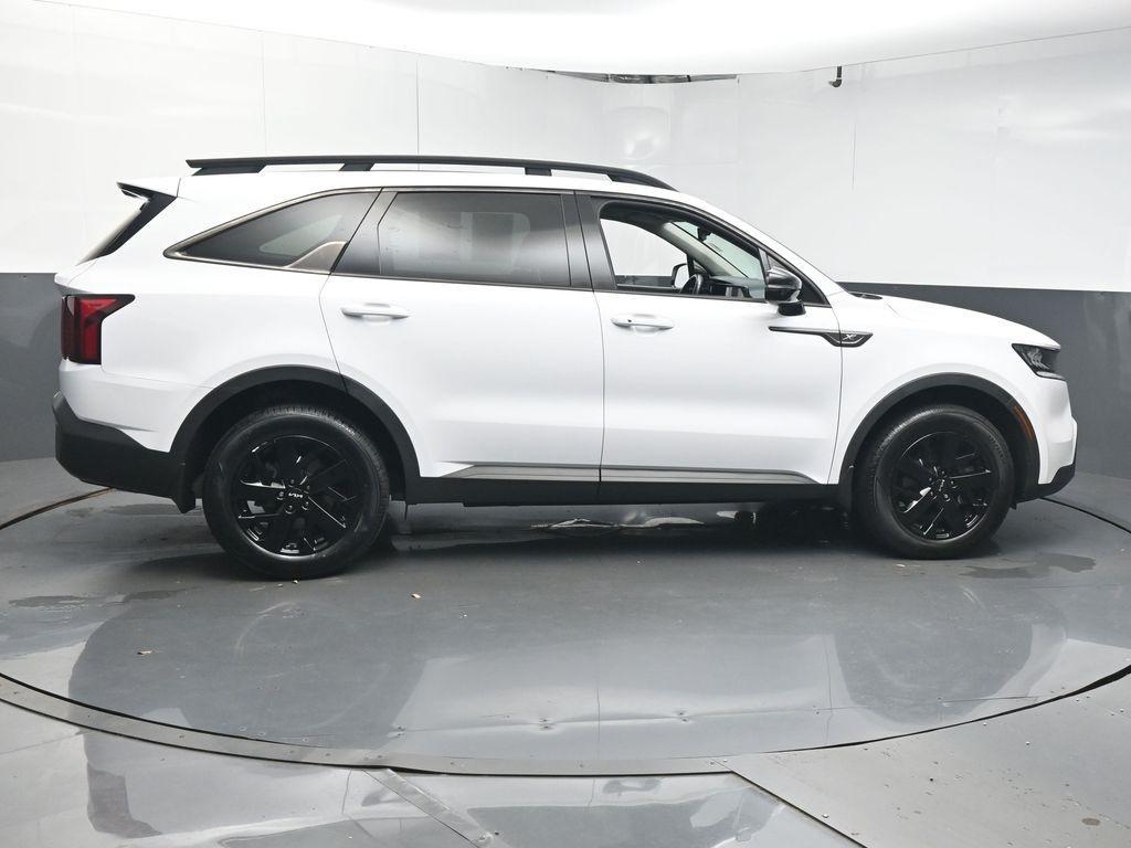 used 2022 Kia Sorento car, priced at $25,021