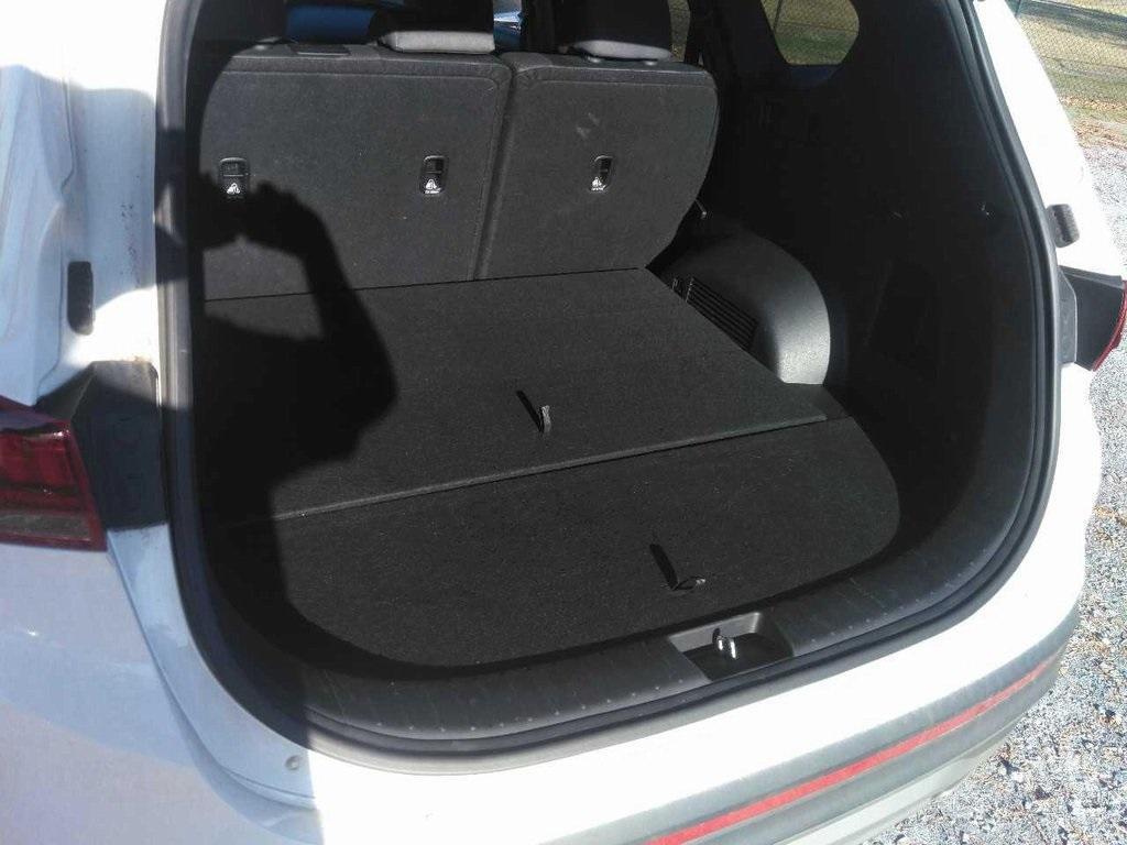 used 2023 Hyundai Santa Fe car, priced at $21,014