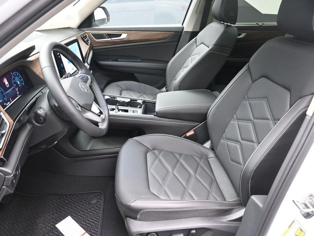 new 2026 Volkswagen Atlas car, priced at $48,788