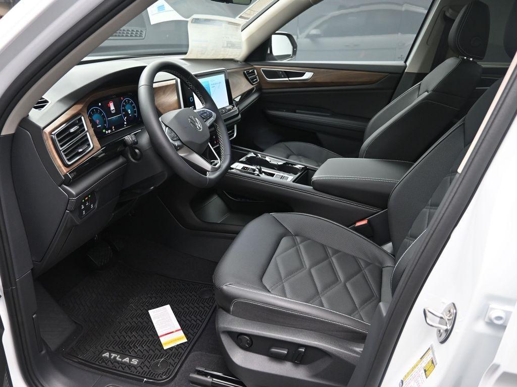 new 2026 Volkswagen Atlas car, priced at $48,788