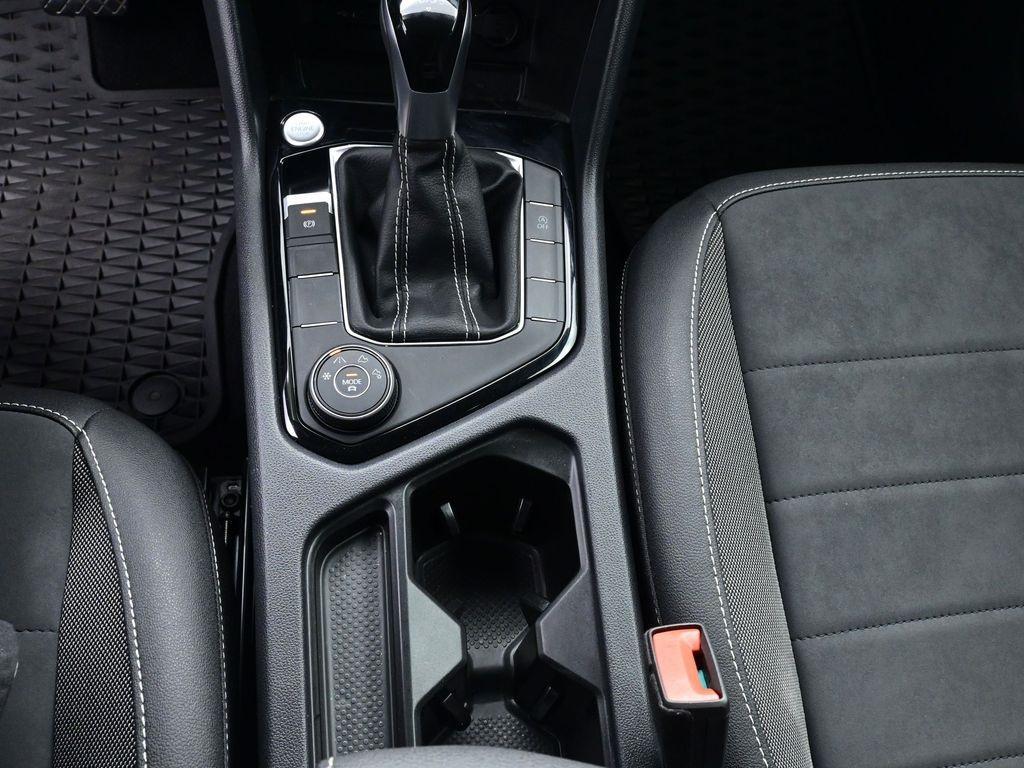 used 2024 Volkswagen Taos car, priced at $25,297