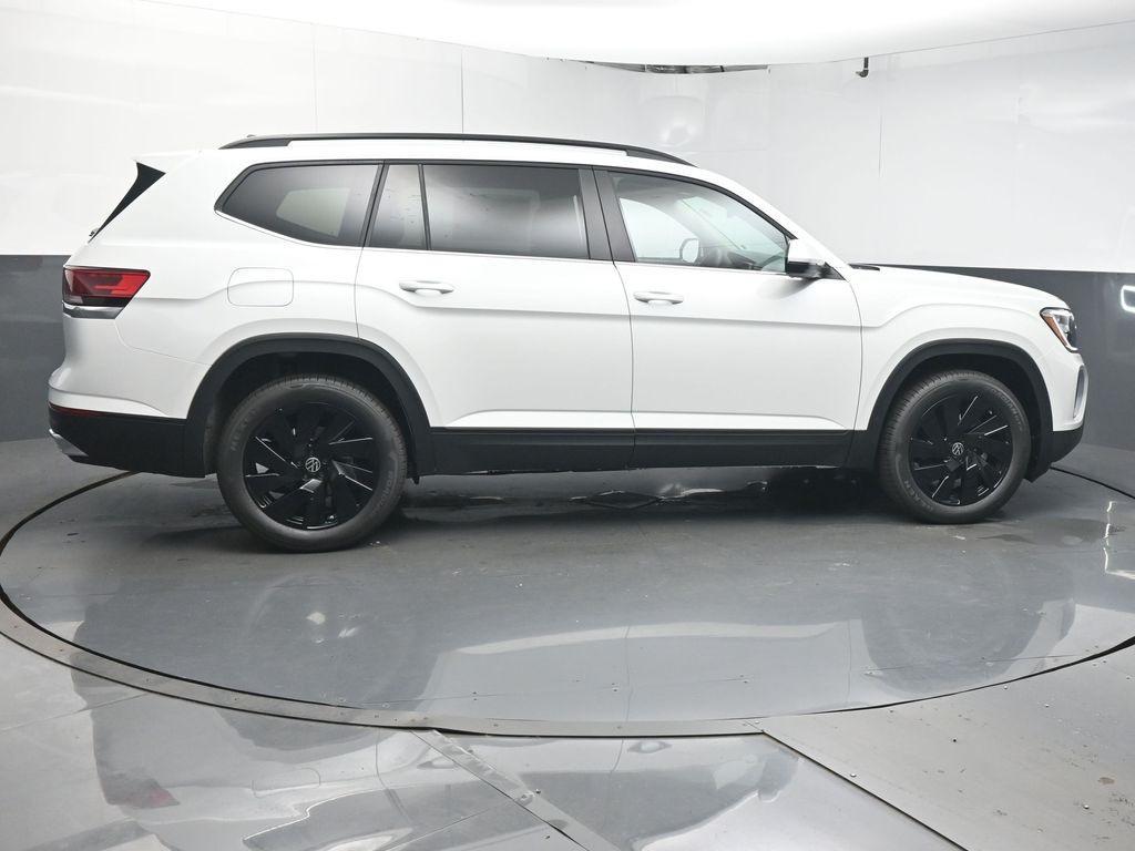 new 2026 Volkswagen Atlas car, priced at $47,477