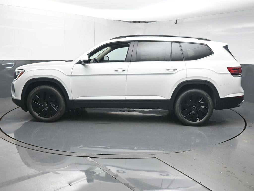 new 2026 Volkswagen Atlas car, priced at $47,477