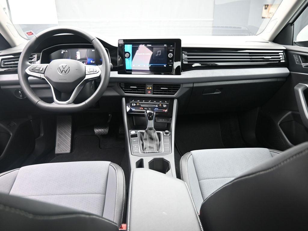 new 2025 Volkswagen Jetta car, priced at $27,592