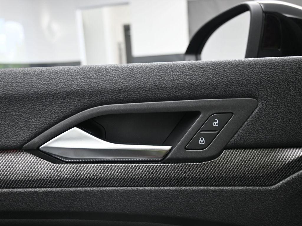 new 2025 Volkswagen Golf GTI car