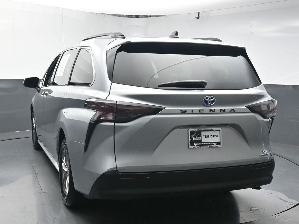 used 2023 Toyota Sienna car, priced at $39,223