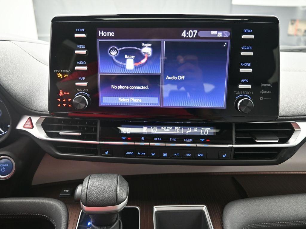 used 2023 Toyota Sienna car, priced at $39,223