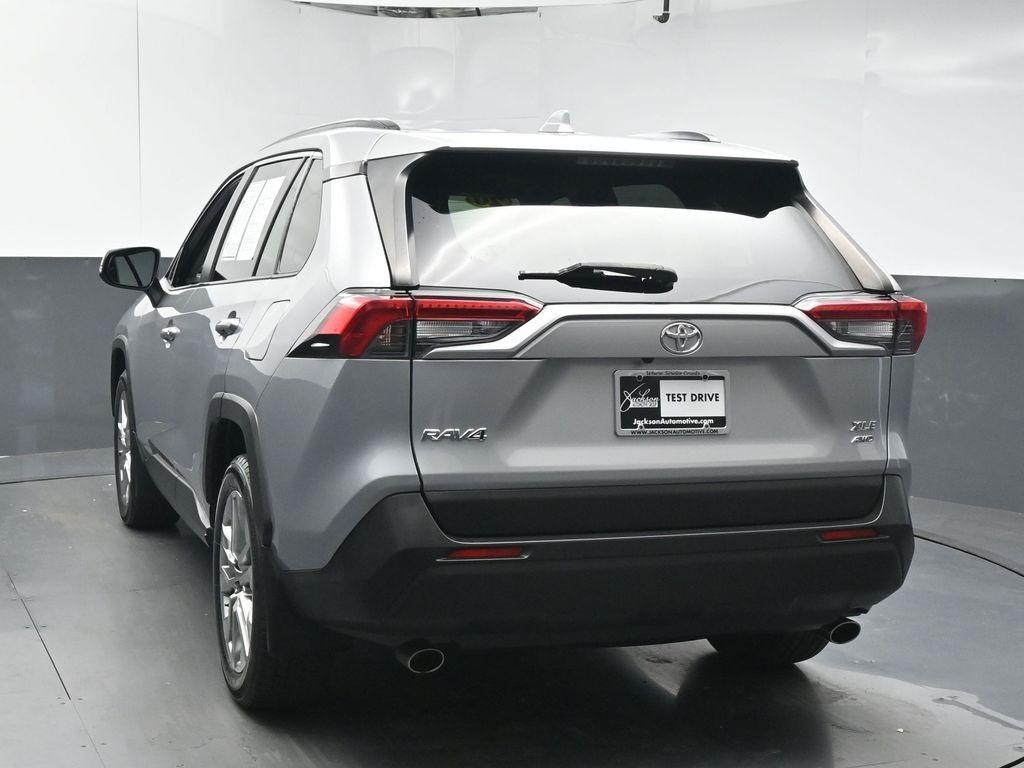 used 2020 Toyota RAV4 car, priced at $25,080