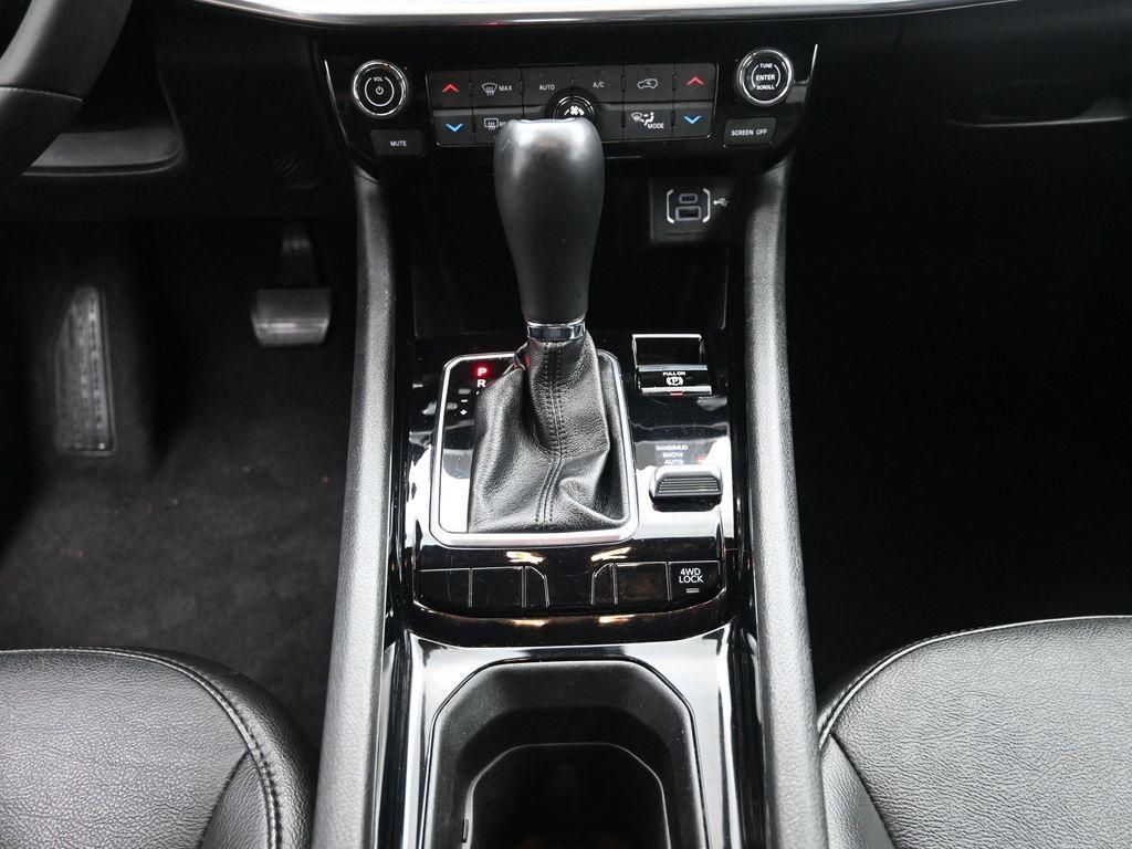 used 2023 Jeep Compass car, priced at $22,290