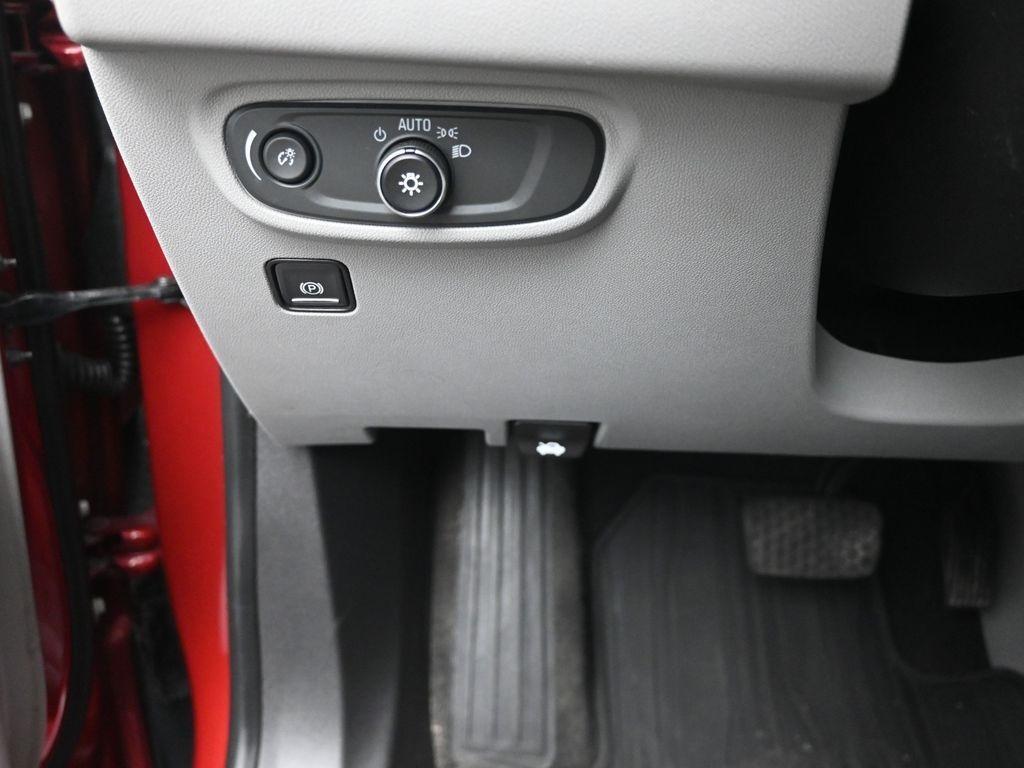 used 2020 GMC Terrain car, priced at $17,539