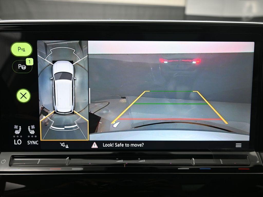 new 2026 Volkswagen Atlas car, priced at $57,693