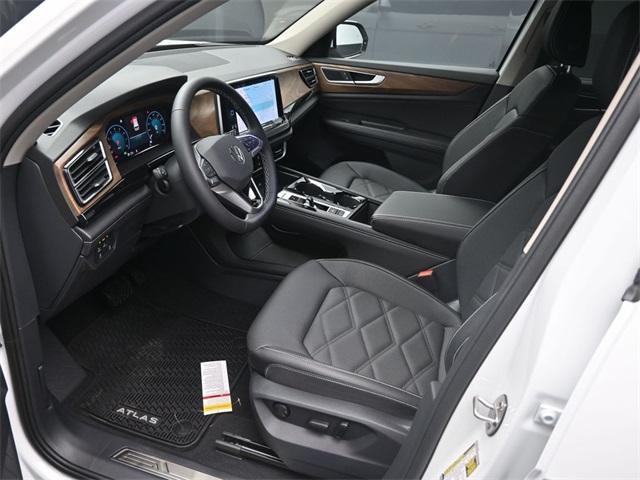 new 2025 Volkswagen Atlas car, priced at $45,300